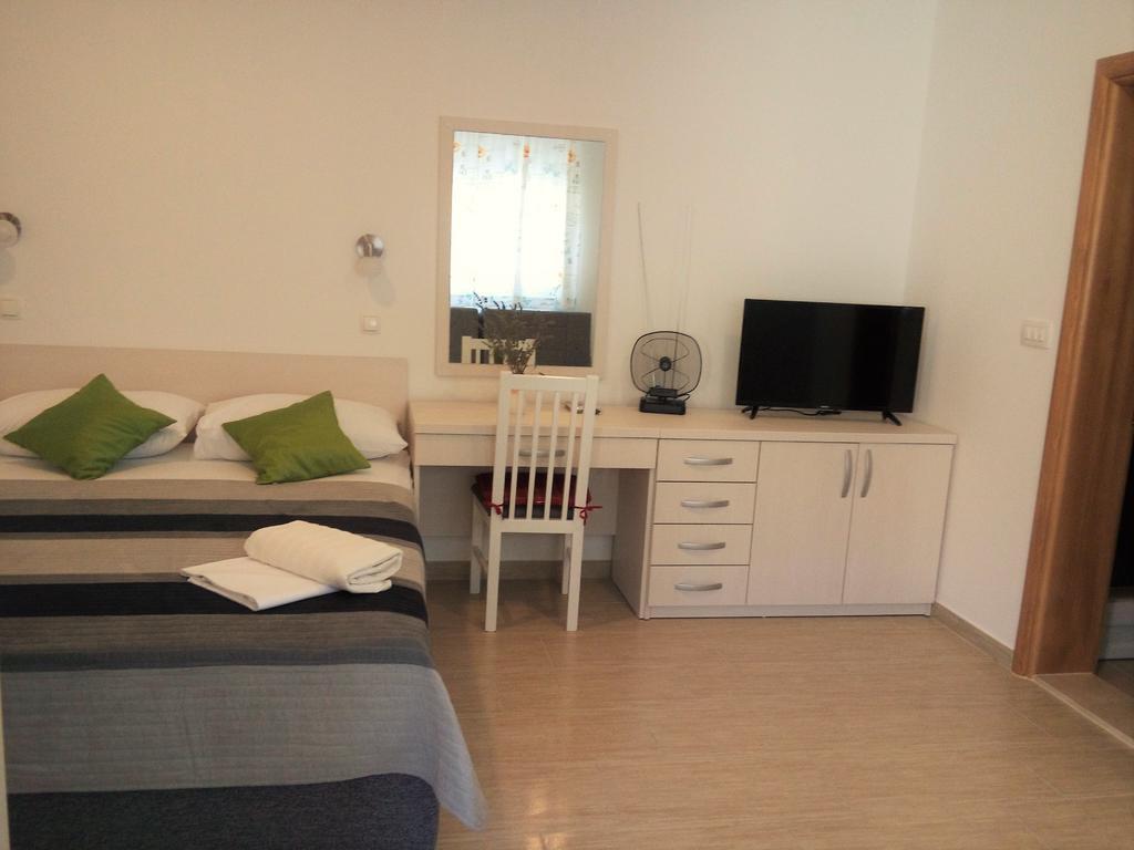 Villa Obad Guest House ネウム エクステリア 写真